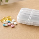 Кутия за лекарства със седем отделения, прозрачна